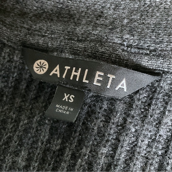 Athleta Lucca Cardigan Sweater Sz XS Cashmere Wool Blend Charcoal Gray Long Open - Picture 11 of 12